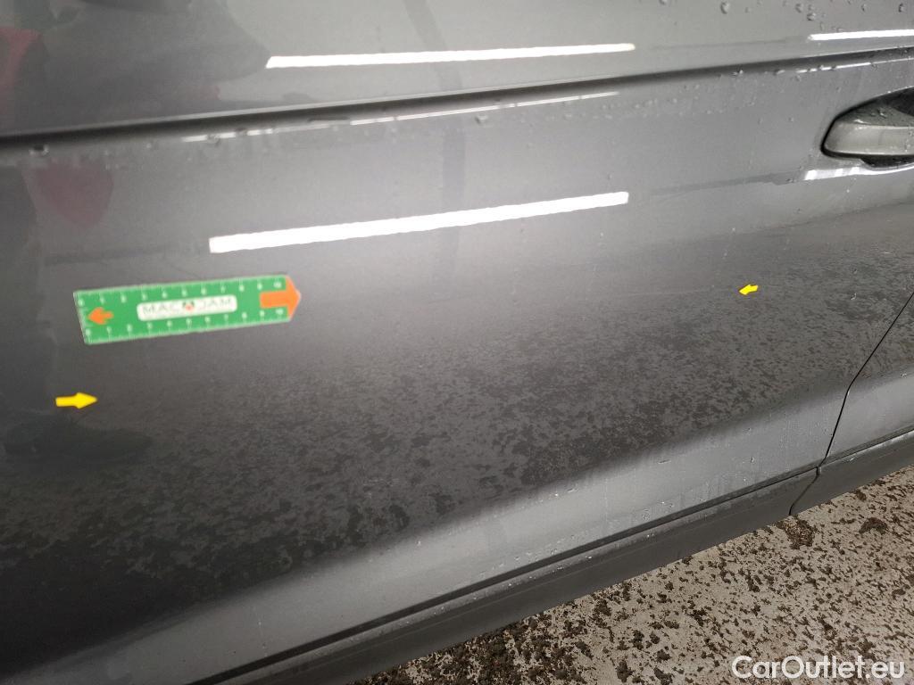  Volkswagen  T-ROC VOLKSWAGEN  / 2017 / 5P / SUV 1.0 TSI 115 LOUNGE #23