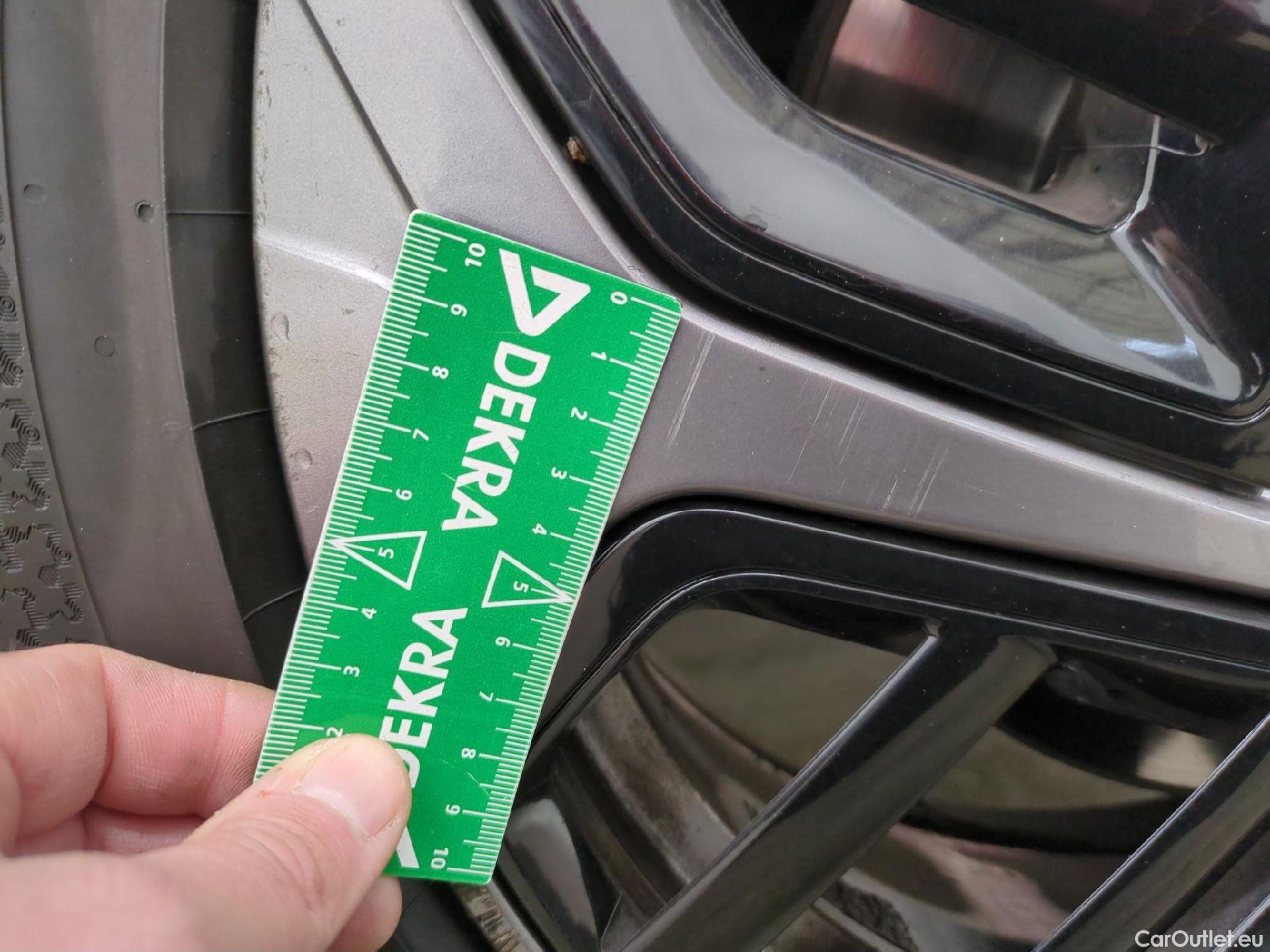  Citroen  C4  X Feel Pack 1.2 PureTech 130CV BVA8 6E #5