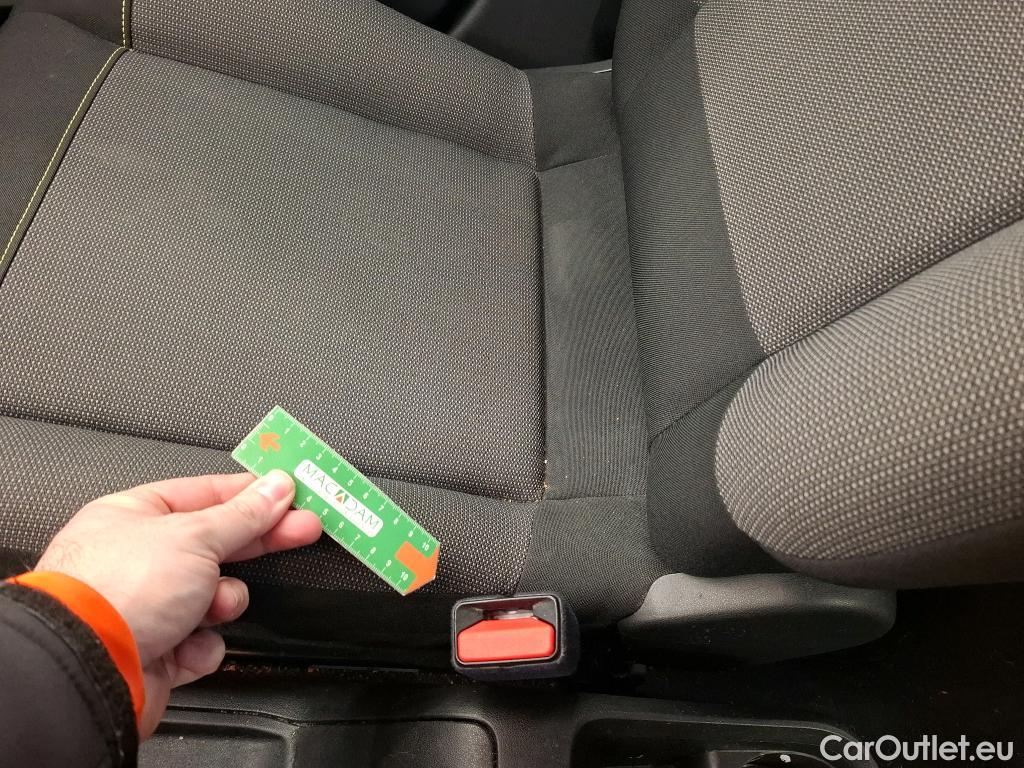  Citroen  C3 CITROEN  / 2020 / 5P / Berline PureTech 83 S&S BVM Feel Pack #17