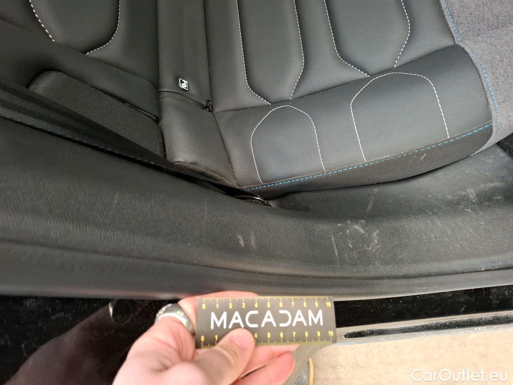  Citroen  C4 CITROEN  X / 2022 / 4P / Berline PureTech 130 S&S EAT8 Shine #12