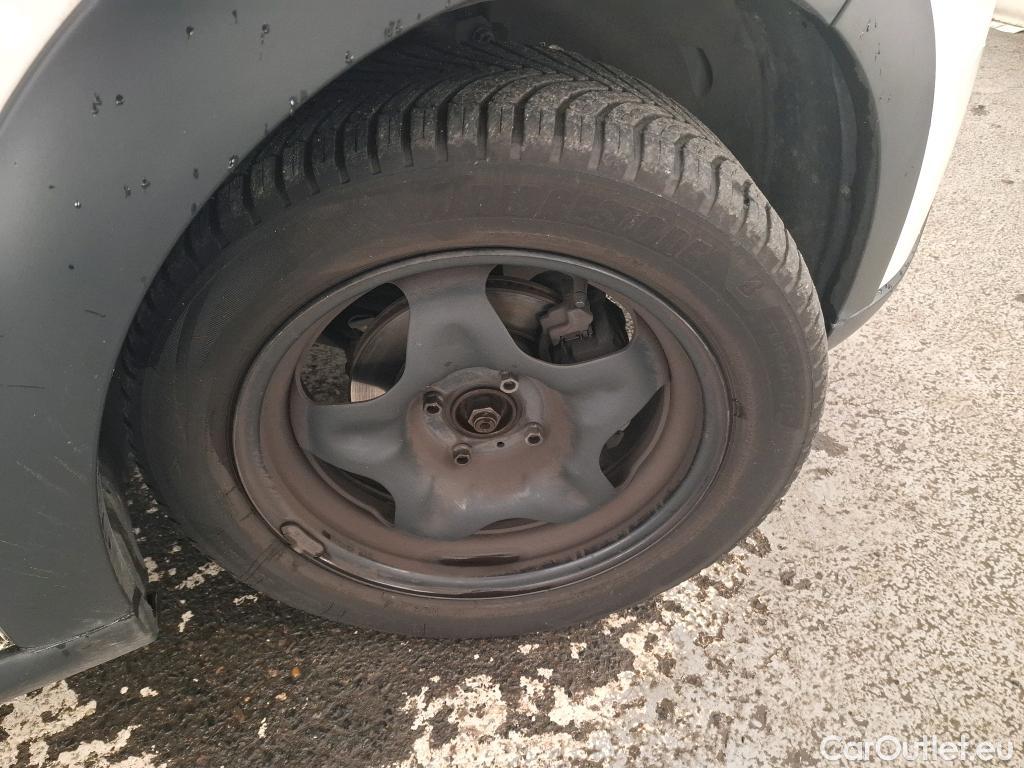  Citroen  C3 CITROEN  / 2020 / 5P / Berline PureTech 83 S&S BVM Feel Pack #11