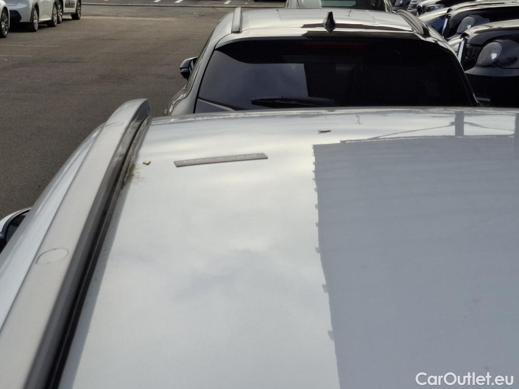  Hyundai  i30  cw Business 1.6 CRDi 115CV BVA7 E6dT #6