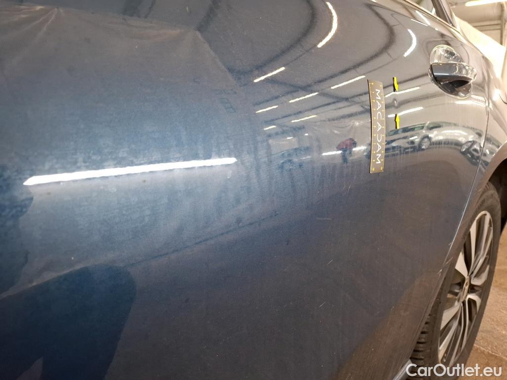  Mercedes  A-Klasse MERCEDES-BENZ Classe A Compact / 2018 / 5P / Berline A 250 e Business Line 8G-DCT #45