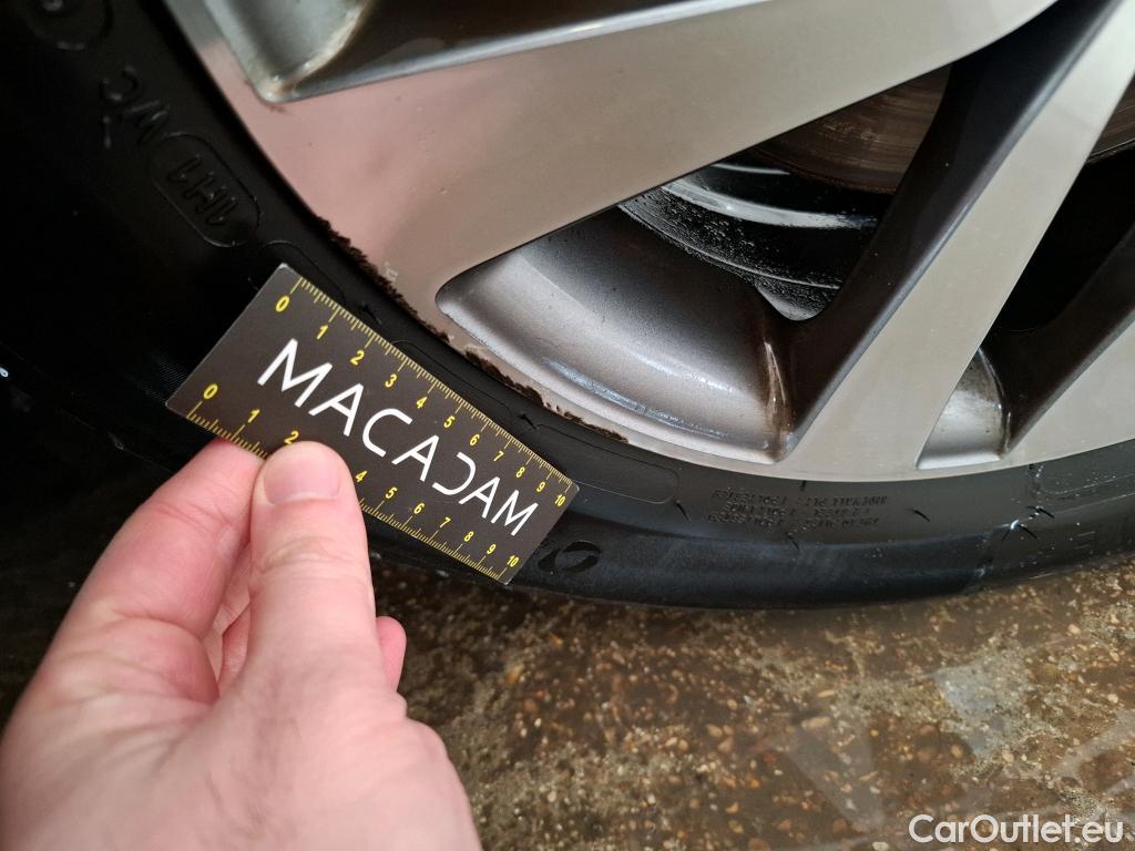  Hyundai  i30  cw Business 1.6 CRDi 115CV BVA7 E6dT #15