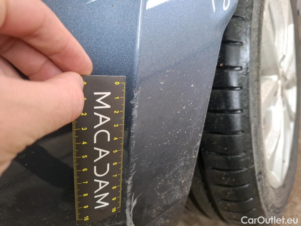  Renault  Clio  IV Intens 1.5 dCi 90CV BVM5 E6 #36