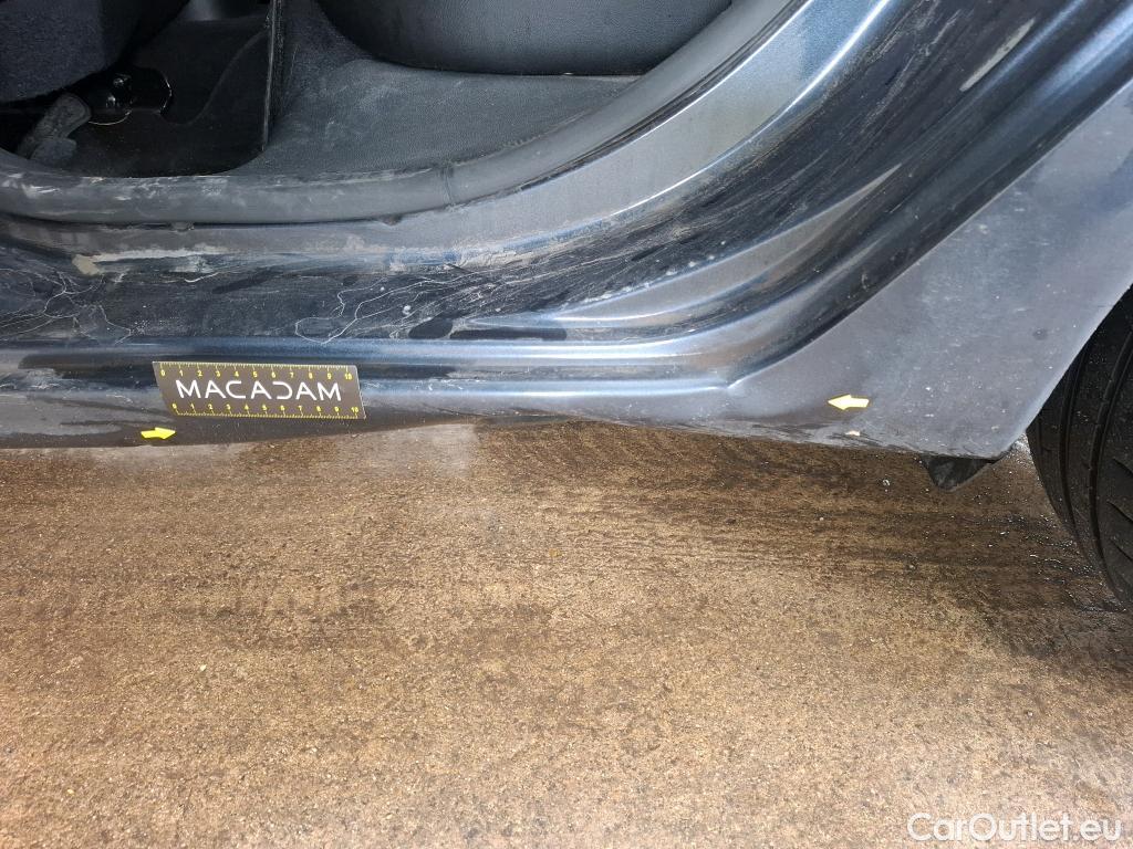  Renault  Clio  IV Intens 1.5 dCi 90CV BVM5 E6 #3