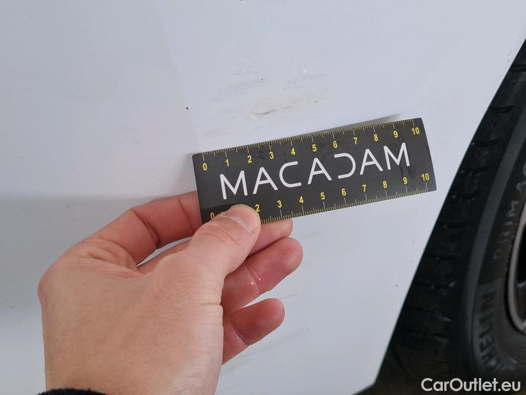  Peugeot  208  Allure Business 1.2 PureTech 100CV BVM6 E6d #15