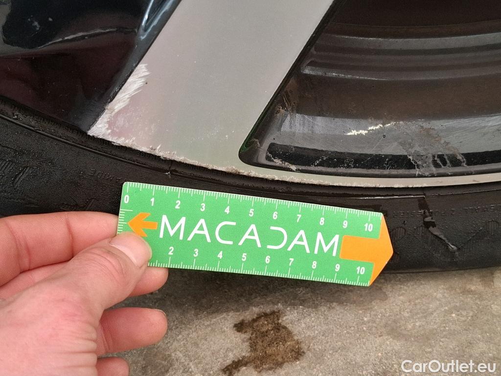  Nissan  Qashqai NISSAN  5p Crossover 1.6 DCI 130 Xtronic Drive Edition #19