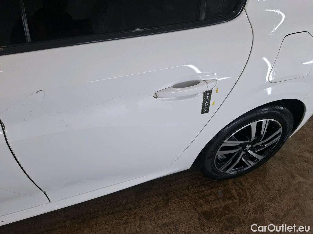  Peugeot  208  Allure Business 1.2 PureTech 100CV BVM6 E6d #24