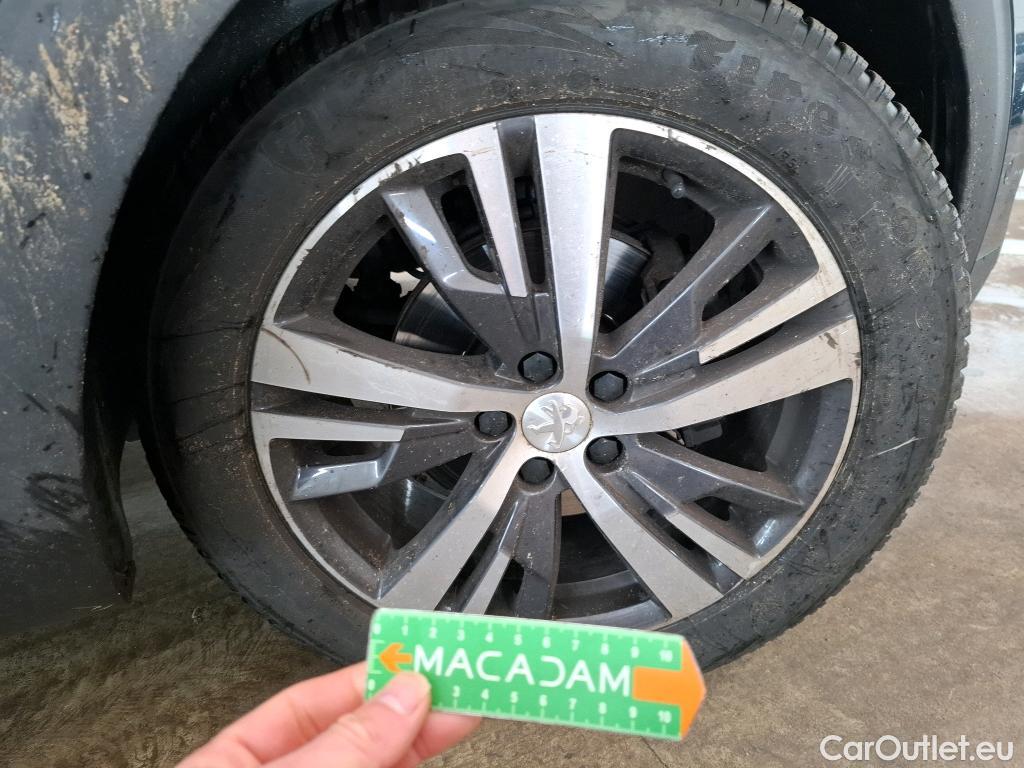  Peugeot  5008  Allure 1.2 PureTech 130CV BVA8 7 Sieges E6d #24