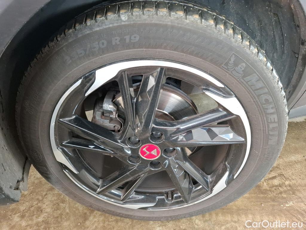  DS  DS7 7 Crossback Performance Line 1.2 PureTech 130CV BVA8 E6d #30