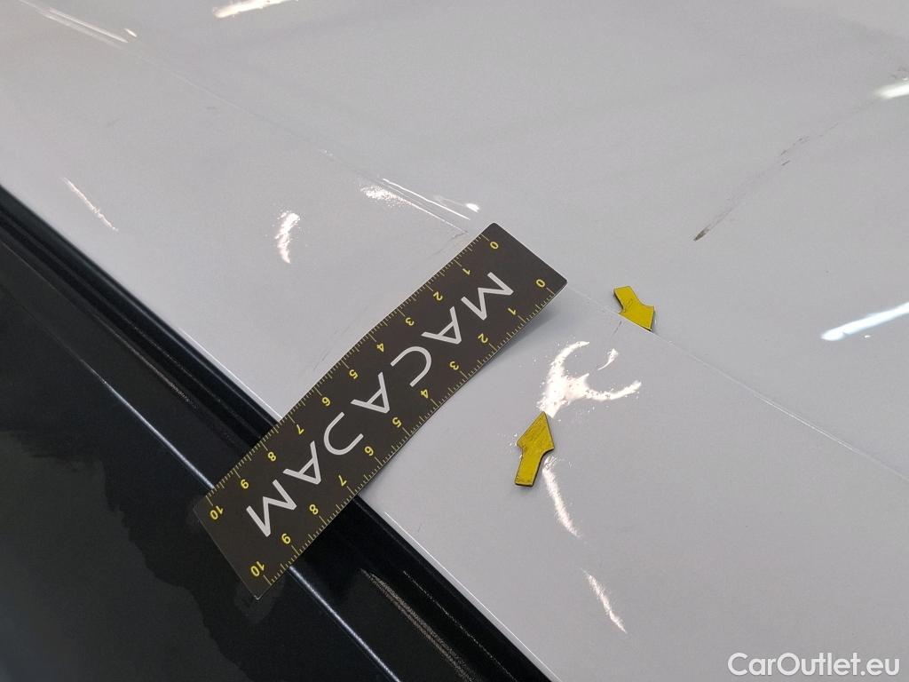  Peugeot  208  Allure Business 1.2 PureTech 100CV BVM6 E6d #44