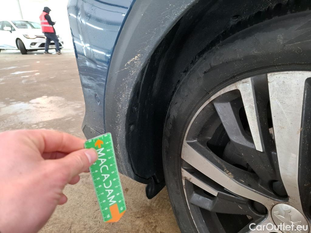  Peugeot  5008  Allure 1.2 PureTech 130CV BVA8 7 Sieges E6d #39