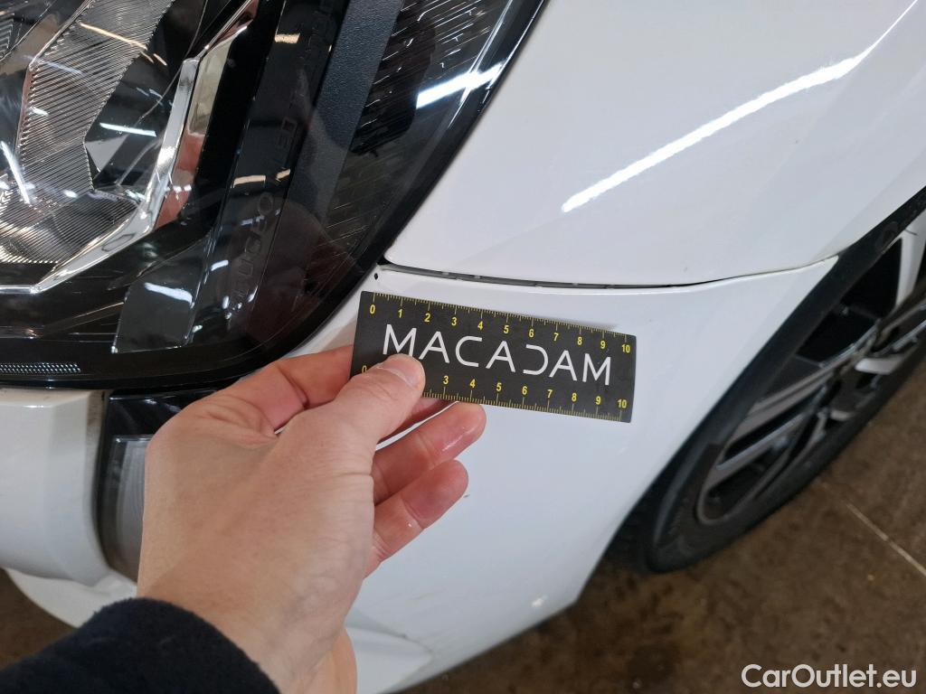  Peugeot  208  Allure Business 1.2 PureTech 100CV BVM6 E6d #16