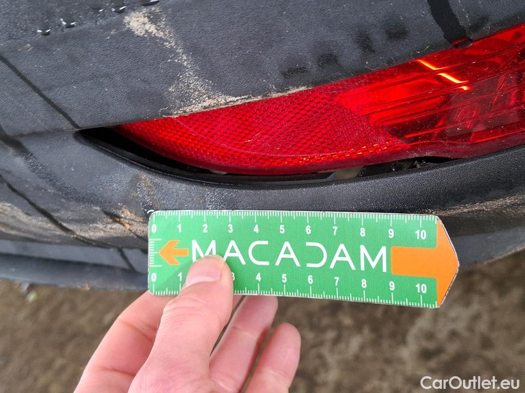  Peugeot  5008  Allure 1.2 PureTech 130CV BVA8 7 Sieges E6d #32