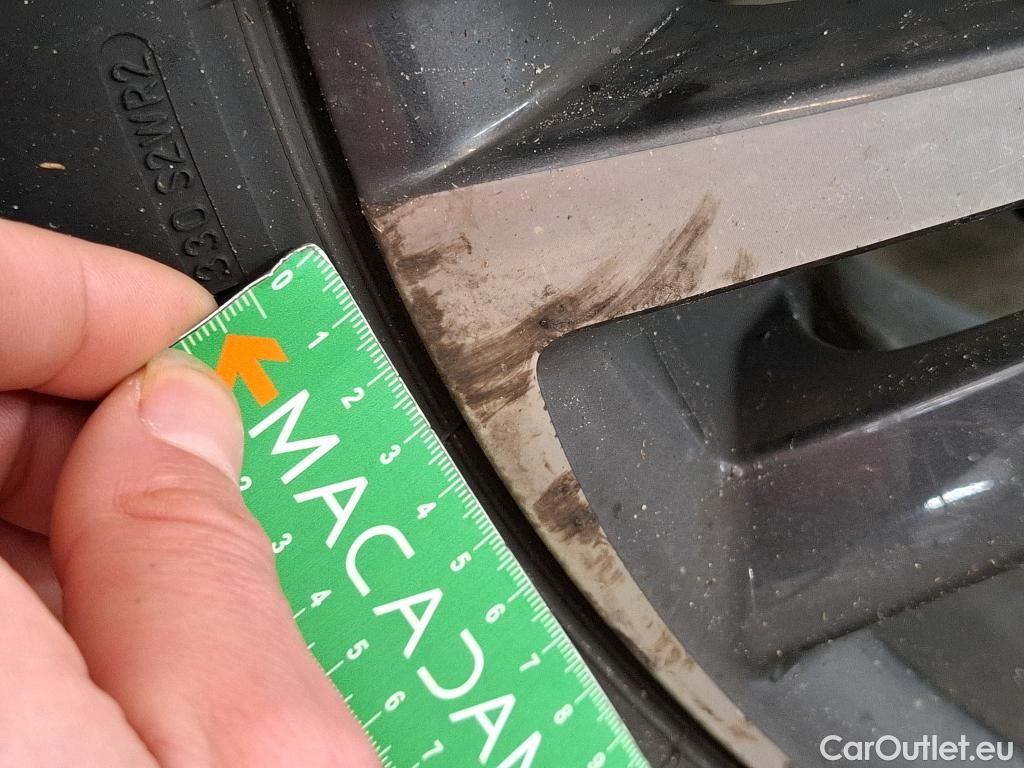  Peugeot  5008  Allure 1.2 PureTech 130CV BVA8 7 Sieges E6d #14