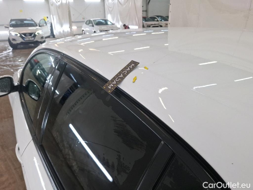  Peugeot  208  Allure Business 1.2 PureTech 100CV BVM6 E6d #42