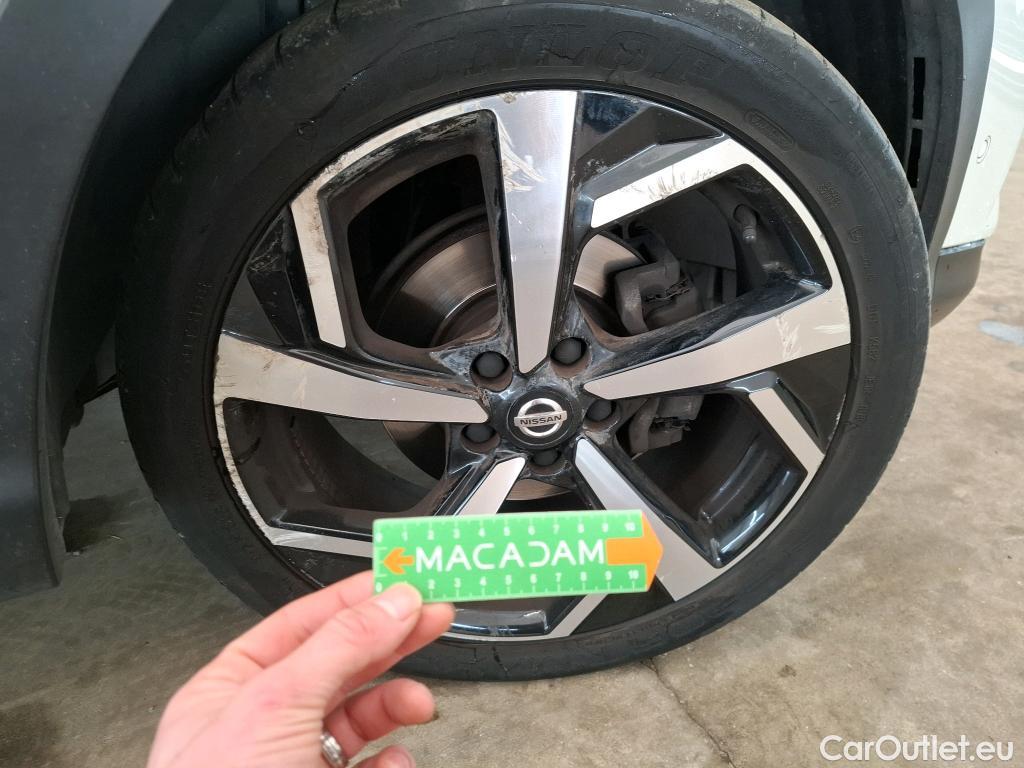  Nissan  Qashqai NISSAN  5p Crossover 1.6 DCI 130 Xtronic Drive Edition #12