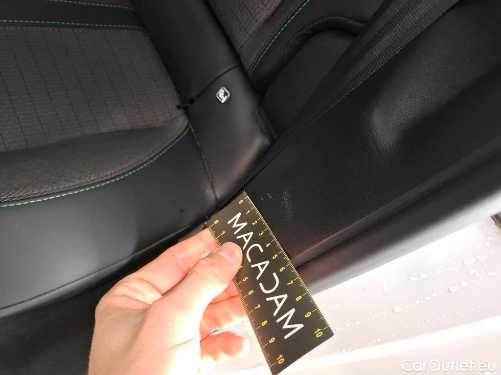  Peugeot  208  Allure Business 1.2 PureTech 100CV BVM6 E6d #38