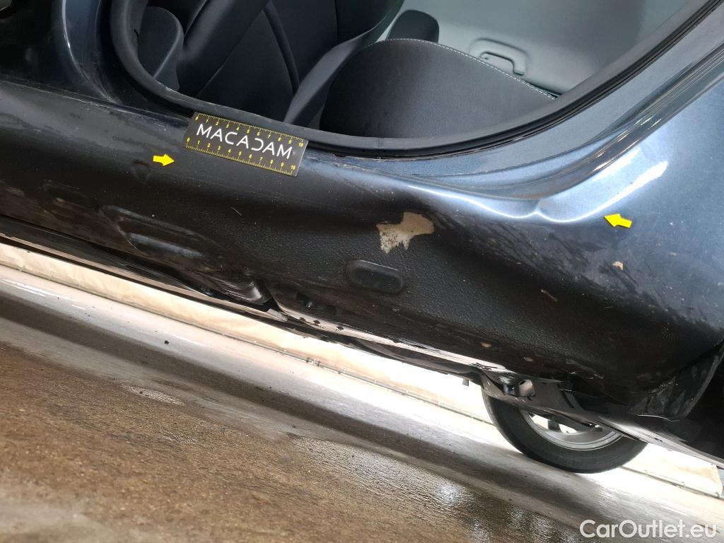  Renault  Clio  IV Intens 1.5 dCi 90CV BVM5 E6 #4