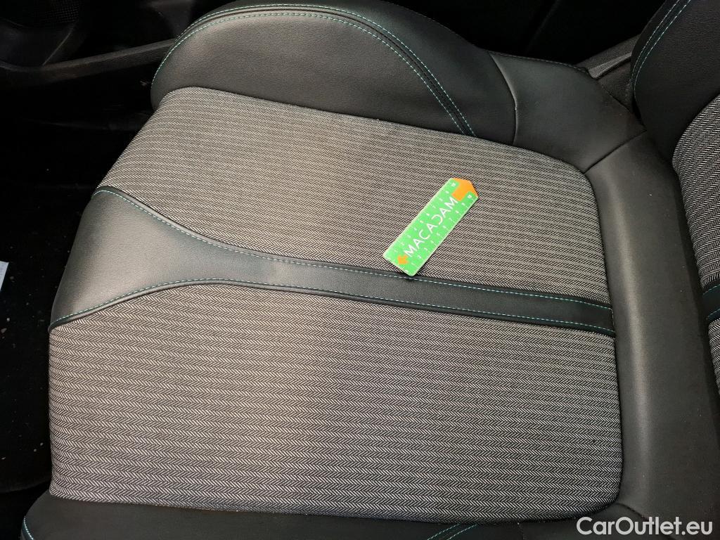  Peugeot  5008  Allure 1.2 PureTech 130CV BVA8 7 Sieges E6d #37