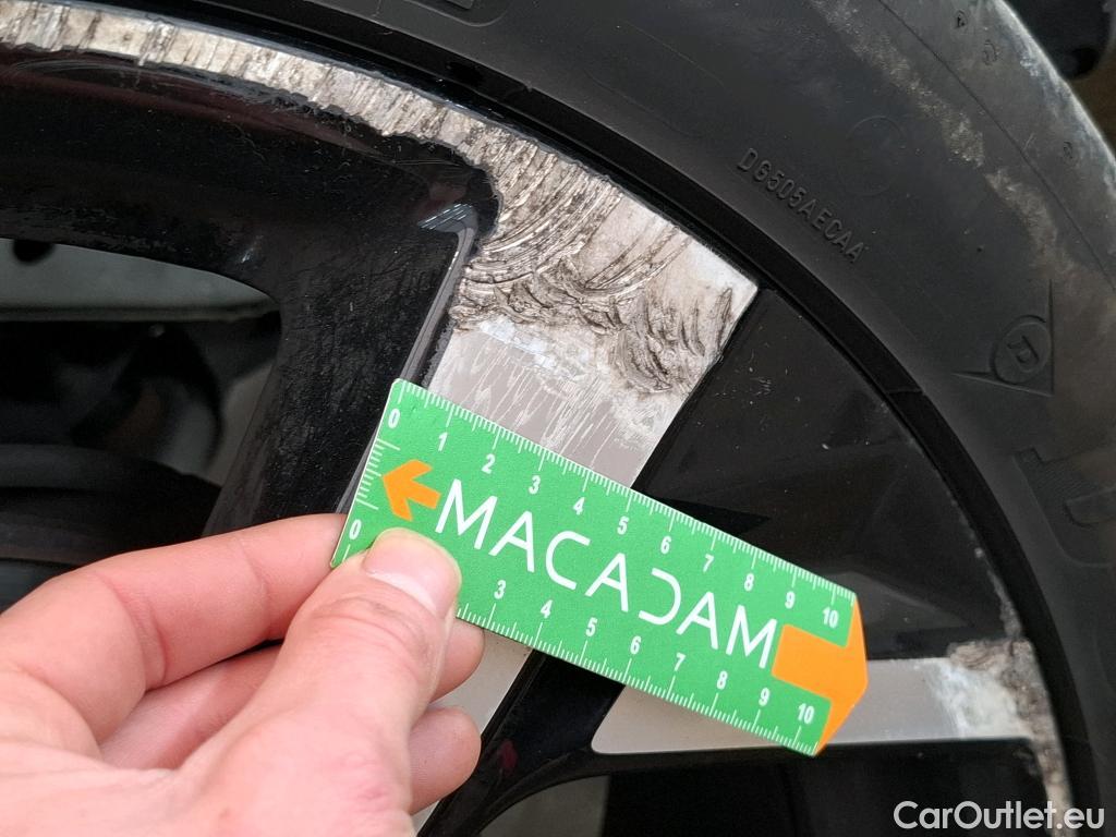  Nissan  Qashqai NISSAN  5p Crossover 1.6 DCI 130 Xtronic Drive Edition #3