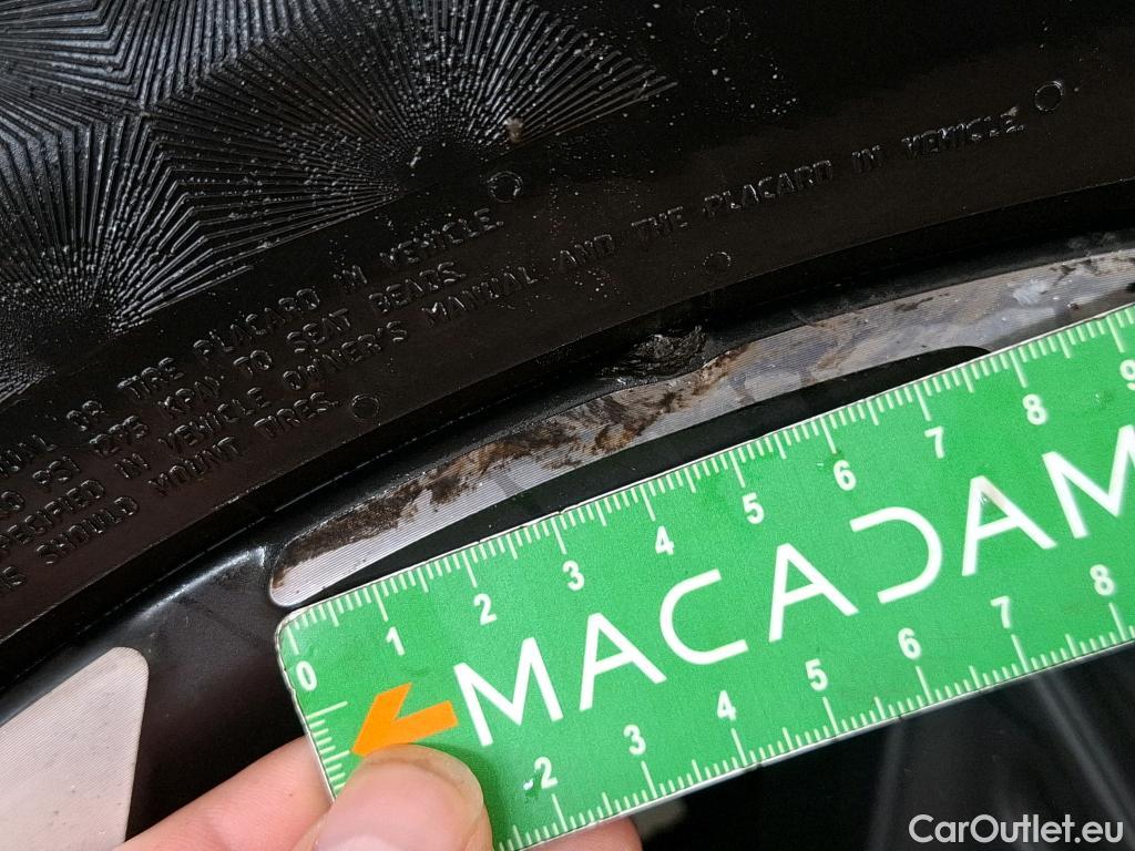  Hyundai  Tucson HYUNDAI  / 2020 / 5P / SUV 1.6 PHEV 265 HTRAC BUSINESS 4WD AUTO #2