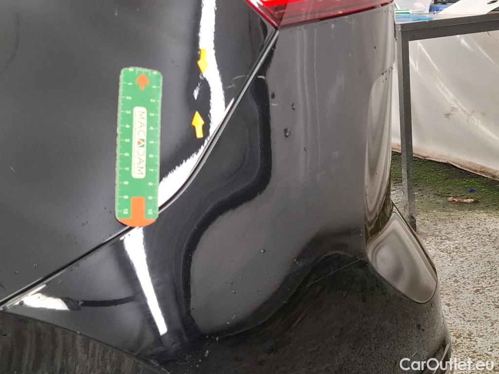  Volkswagen  Touran VOLKSWAGEN  / 2015 / 5P / monospace 2.0 TDI 150 Carat #29