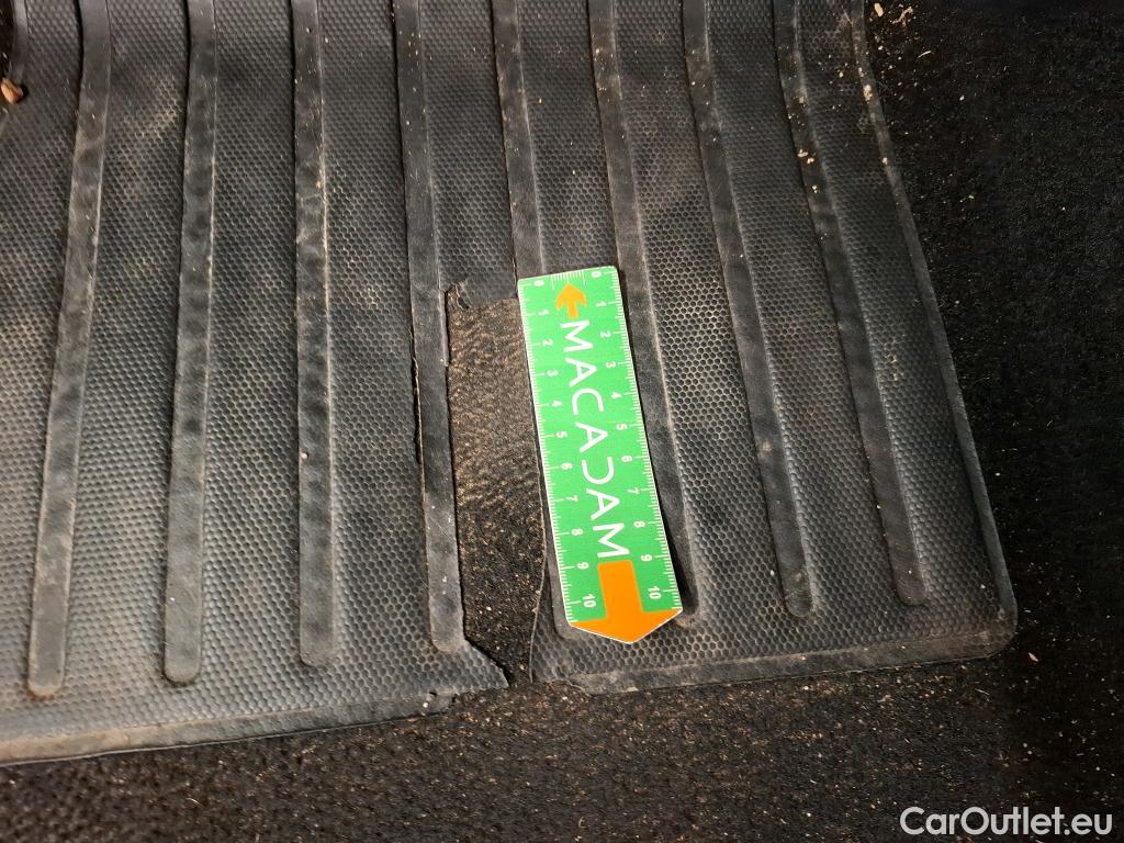  Citroen  C4  X Feel Pack 1.2 PureTech 130CV BVA8 6E #15