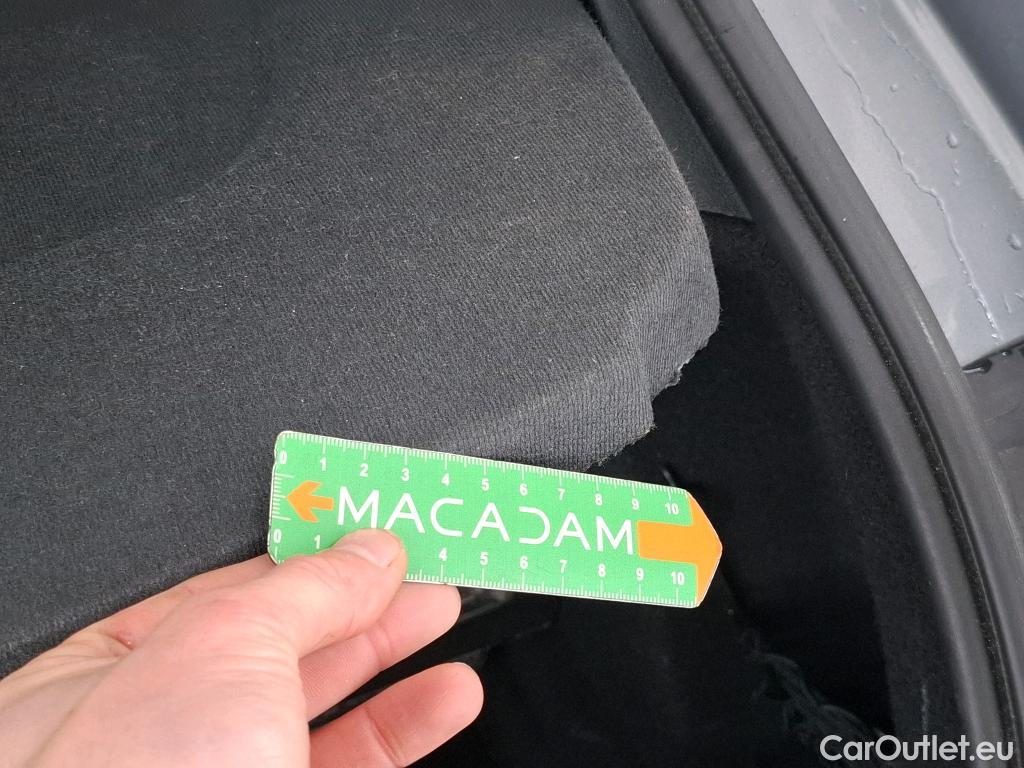  Bmw  Serie 1 BMW Série 1 / 2019 / 5P / Berline 116i DKG7 Business Design #2