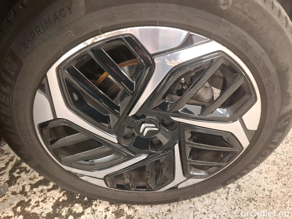  Citroen  C4 CITROEN  X / 2022 / 4P / Berline PureTech 130 S&S EAT8 Shine #8