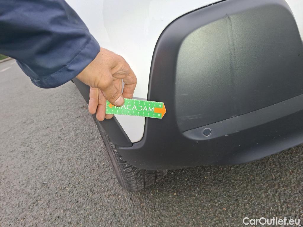  Citroen  C3 CITROEN  5p Berline PureTech 82 BVM Feel Business #5