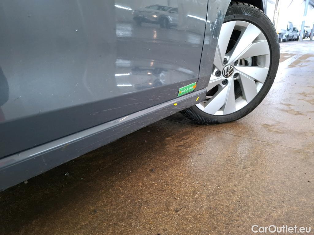  Volkswagen  Golf  VIII SW Style 2.0 TDI 115CV BVA7 E6d #1