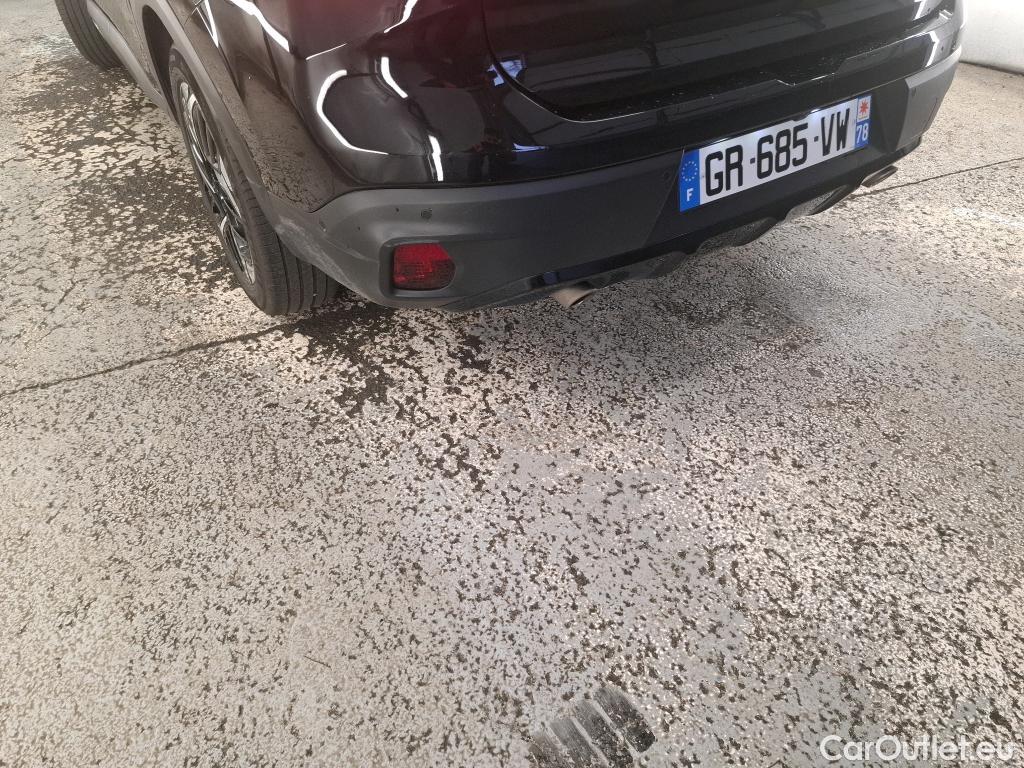  Citroen  C4 CITROEN  X / 2022 / 4P / Berline PureTech 130 S&S EAT8 Shine #32