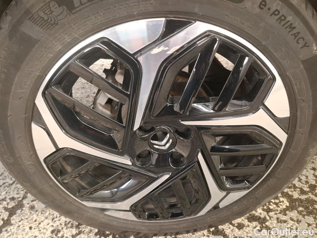  Citroen  C4 CITROEN  X / 2022 / 4P / Berline PureTech 130 S&S EAT8 Shine #28