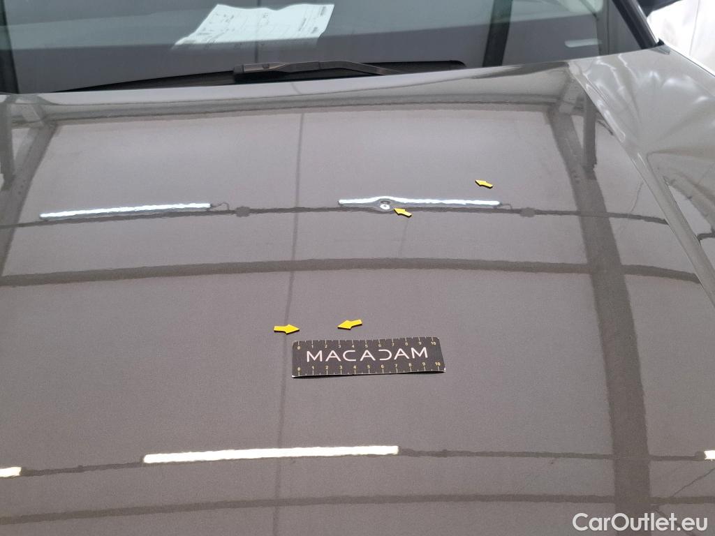  Audi  Q3 AUDI  Sportback 35 1.5 TFSI 150 BVM #48