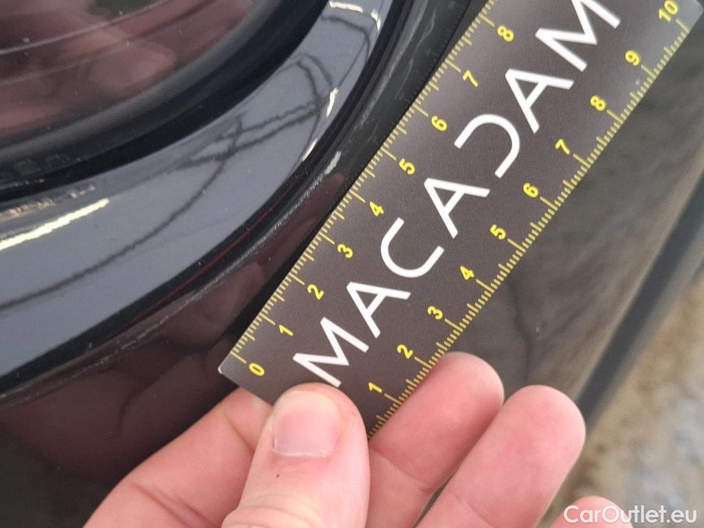  Citroen  C3  Société Feel Nav 1.2 PureTech 80CV BVM5 E6 #12