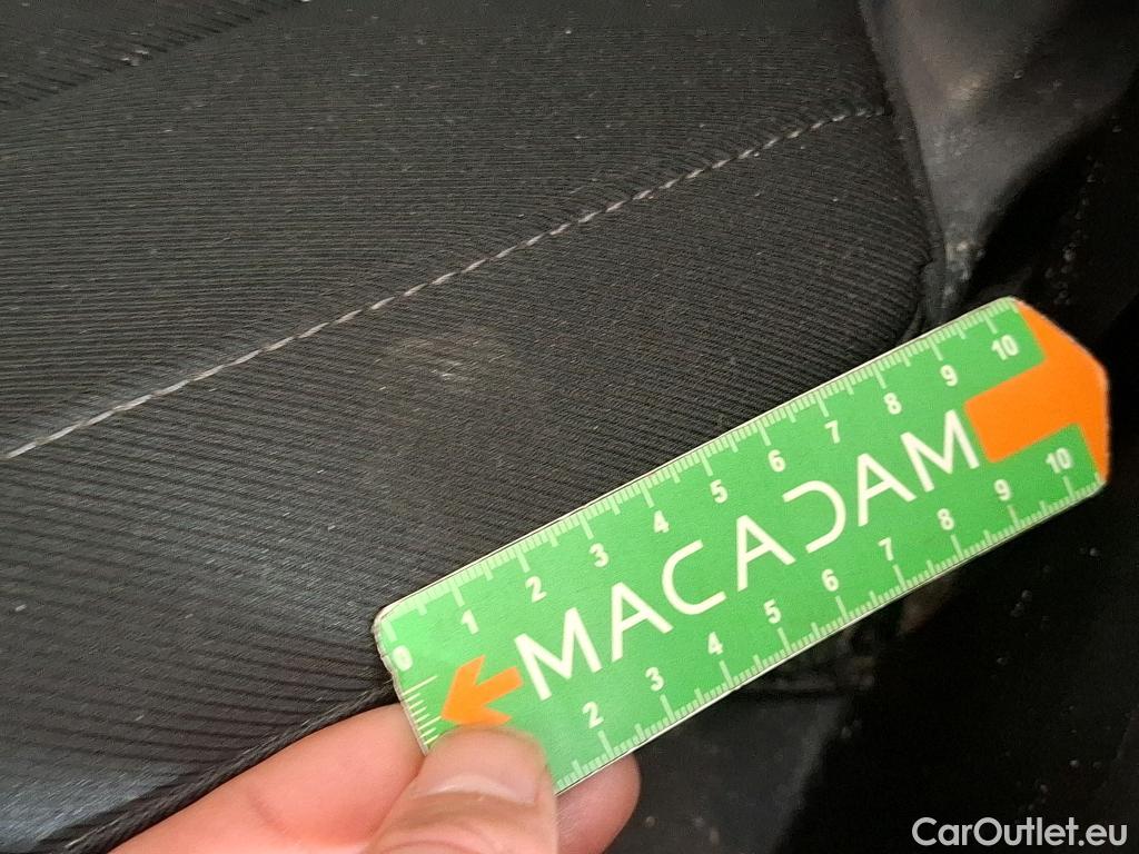  Hyundai  Tucson HYUNDAI  / 2020 / 5P / SUV 1.6 PHEV 265 HTRAC BUSINESS 4WD AUTO #35