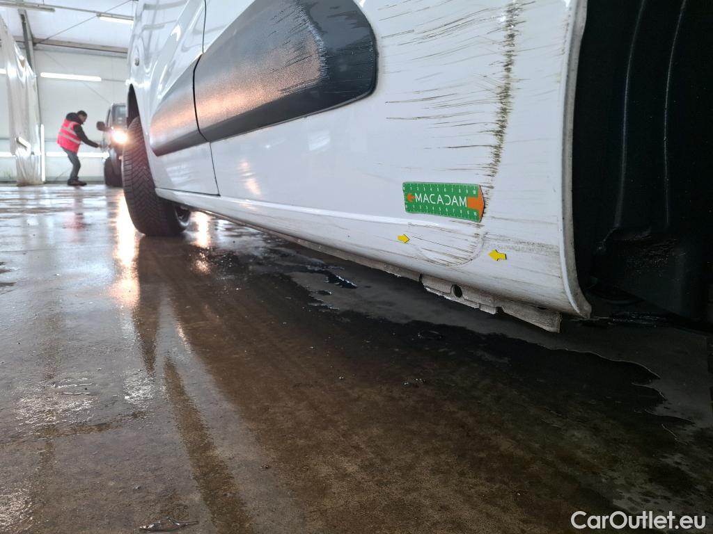  Citroen  Berlingo  Fourgon Club M 650 1.5 BlueHDi 75CV BVM5 E6dT #26