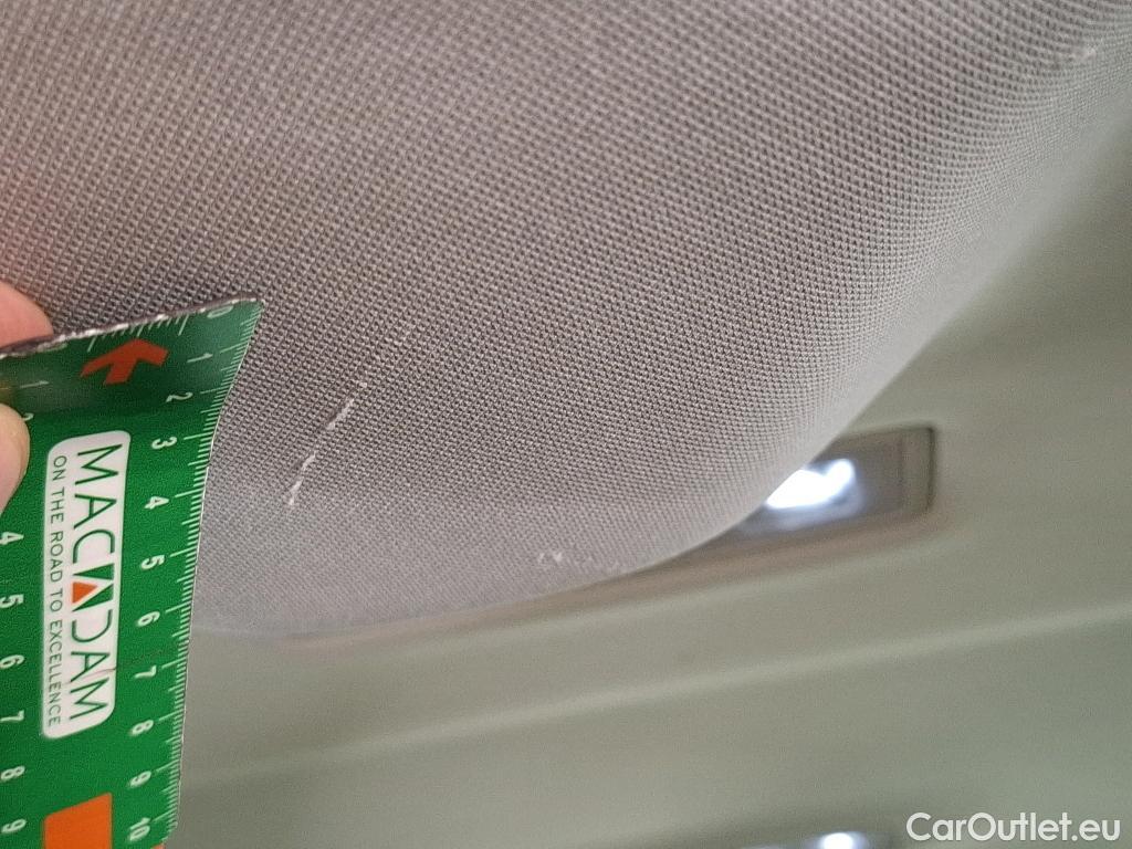  Volkswagen  Touran VOLKSWAGEN  / 2015 / 5P / monospace 2.0 TDI 150 Carat #22