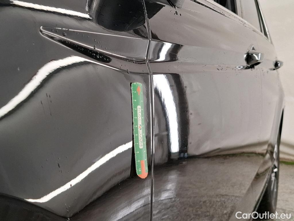  Volkswagen  Touran VOLKSWAGEN  / 2015 / 5P / monospace 2.0 TDI 150 Carat #10