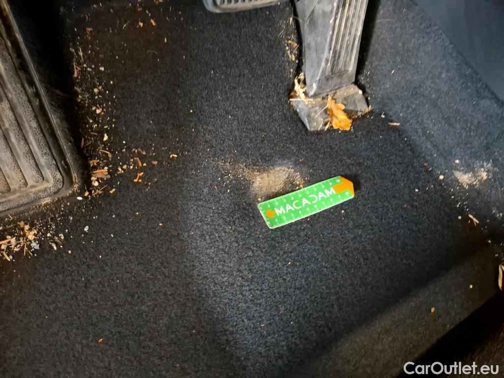  Hyundai  Tucson HYUNDAI  / 2020 / 5P / SUV 1.6 PHEV 265 HTRAC BUSINESS 4WD AUTO #7