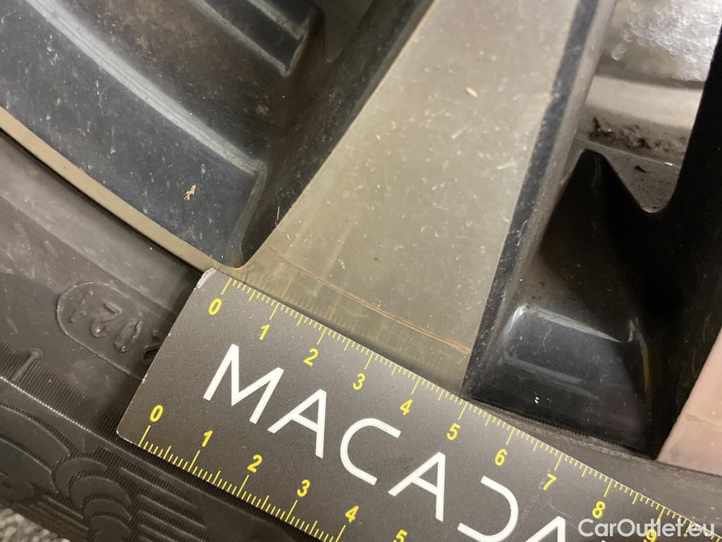  Peugeot  2008  Allure Business 1.5 HDi 110CV BVM6 E6d #15