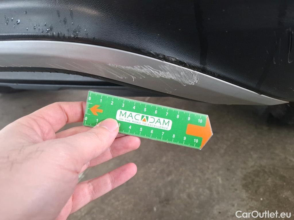  Volkswagen  T-ROC VOLKSWAGEN  / 2017 / 5P / SUV 1.5 TSI 150 EVO LOUNGE DSG7 #16