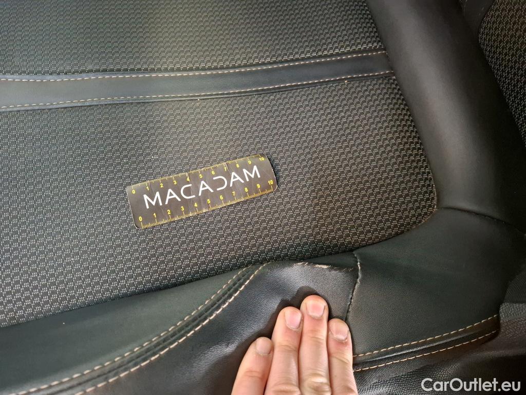  Peugeot  5008  GT 1.2 PureTech 130CV BVA8 7 Sieges E6d #21