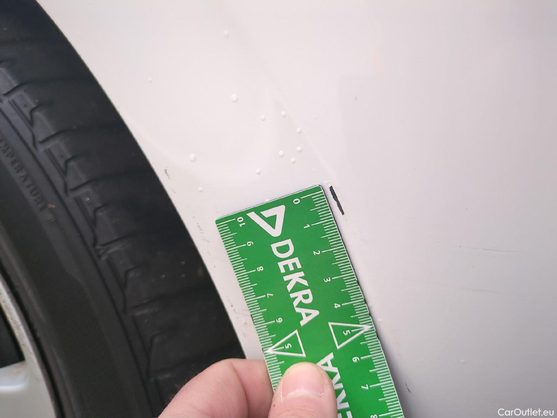  Peugeot  208 PEUGEOT  5p Berline Puretech 82 ACTIVE #3