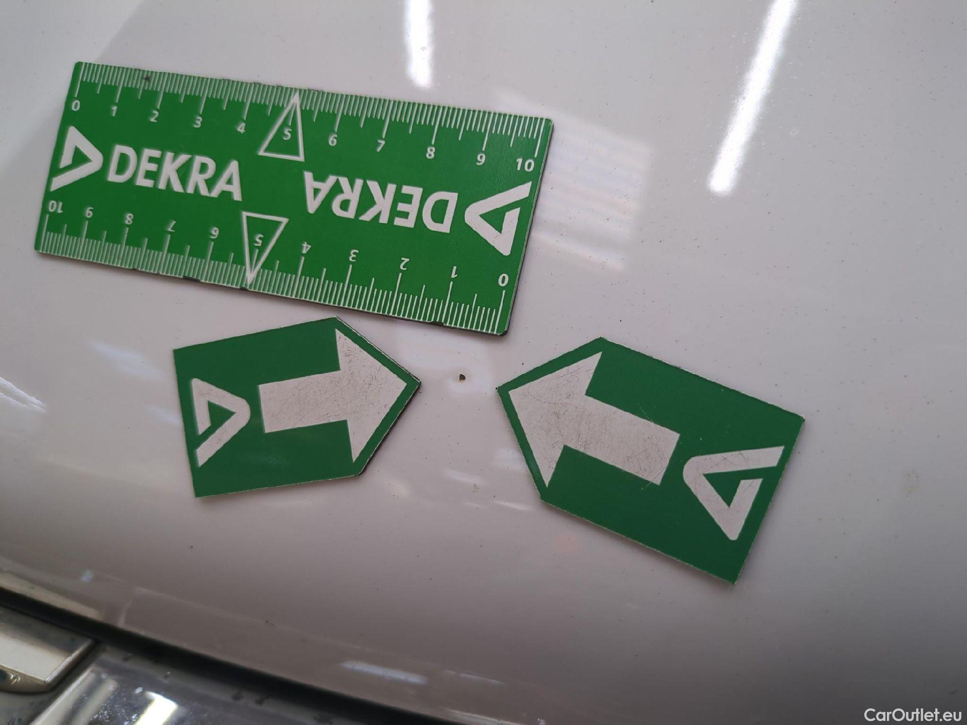  Peugeot  208 PEUGEOT  5p Berline Puretech 82 ACTIVE #15