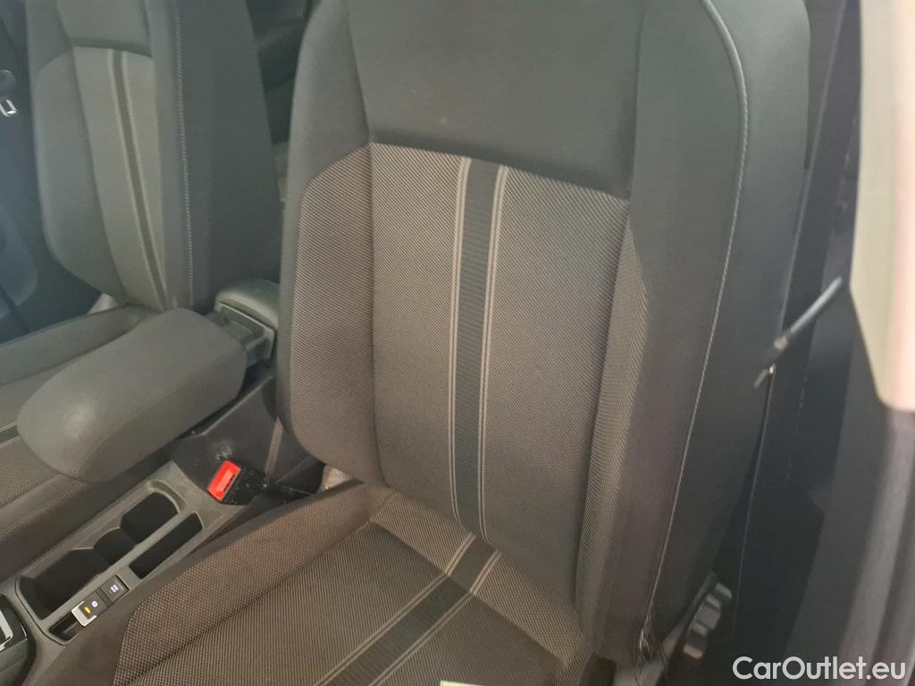  Volkswagen  T-ROC VOLKSWAGEN  / 2017 / 5P / SUV 1.5 TSI 150 EVO LOUNGE DSG7 #1