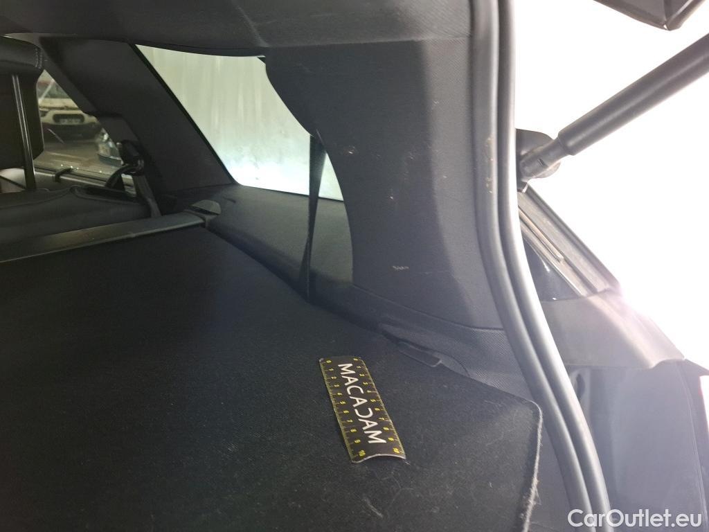  Peugeot  5008  GT 1.2 PureTech 130CV BVA8 7 Sieges E6d #30