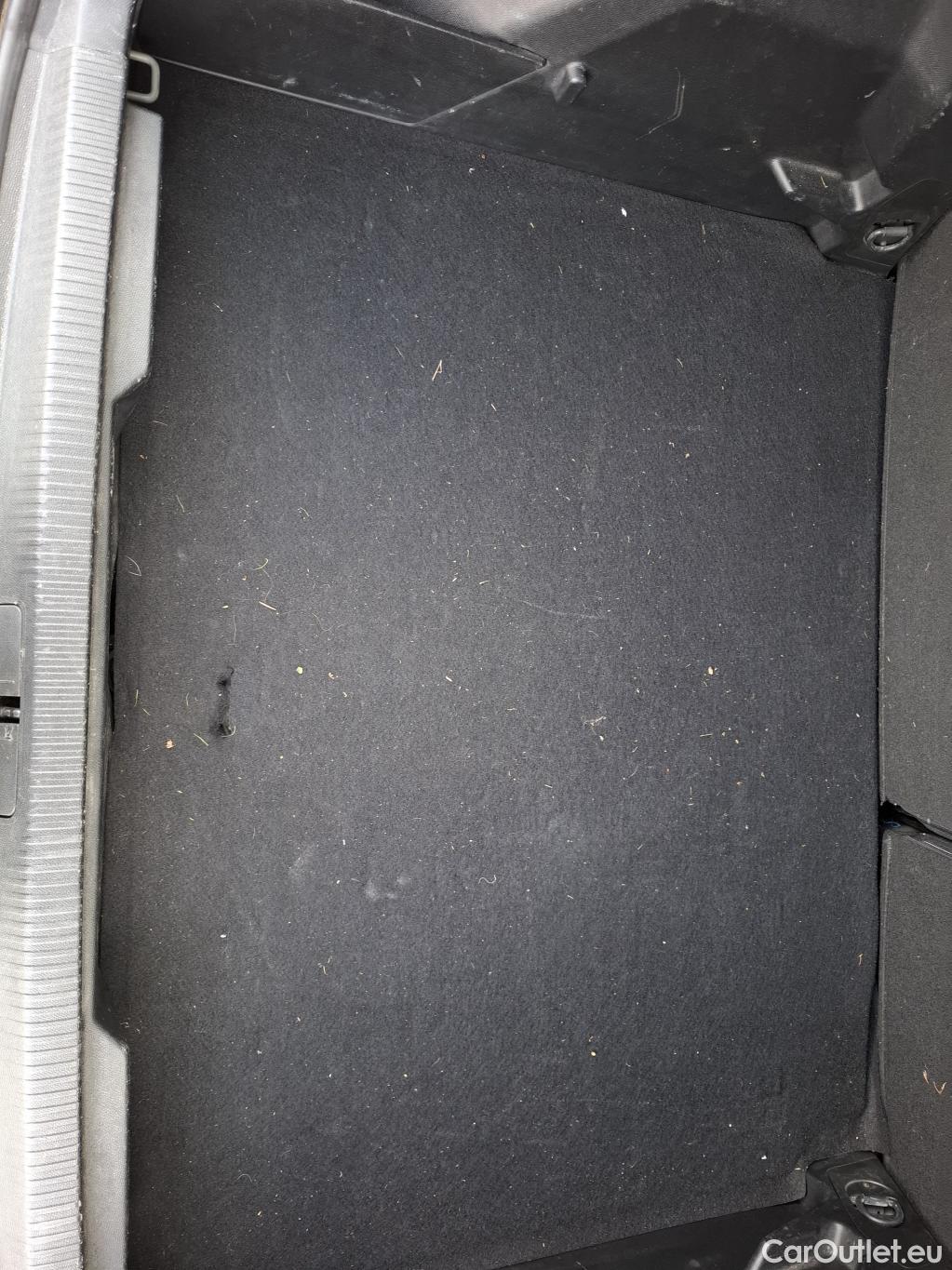  Peugeot  2008  Allure Business 1.2 PureTech 130CV BVA8 E6d #13